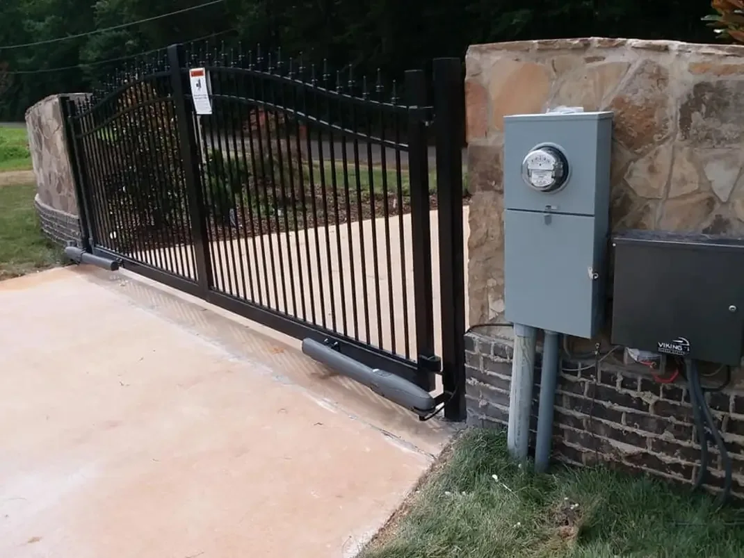 Automated slide gate